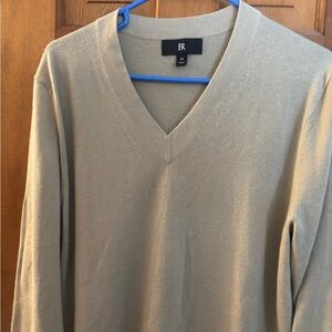 BR Men's Tan Cashmere V-Neck Sweater